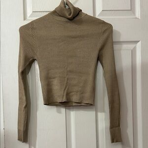 Women's Ribbed Turtleneck Sweater - Tan